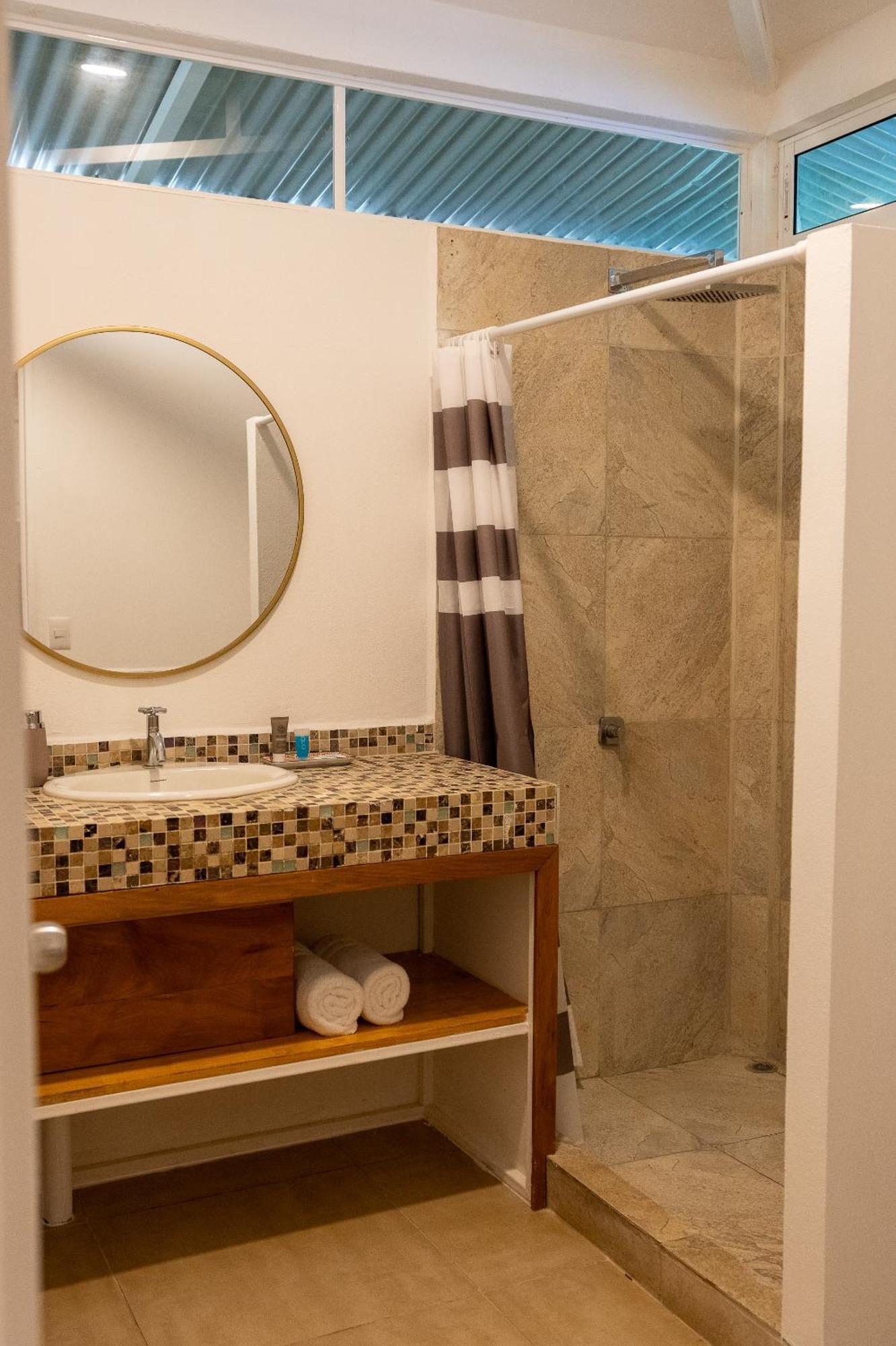 Jaguar Inn Bungalows Puerto Viejo de Talamanca Exteriér fotografie